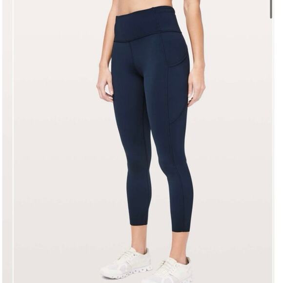 Lululemon Athletica Fast & Free 7/8 Tight 25” True Navy Nulux Leggings Size 4 - Picture 1 of 9
